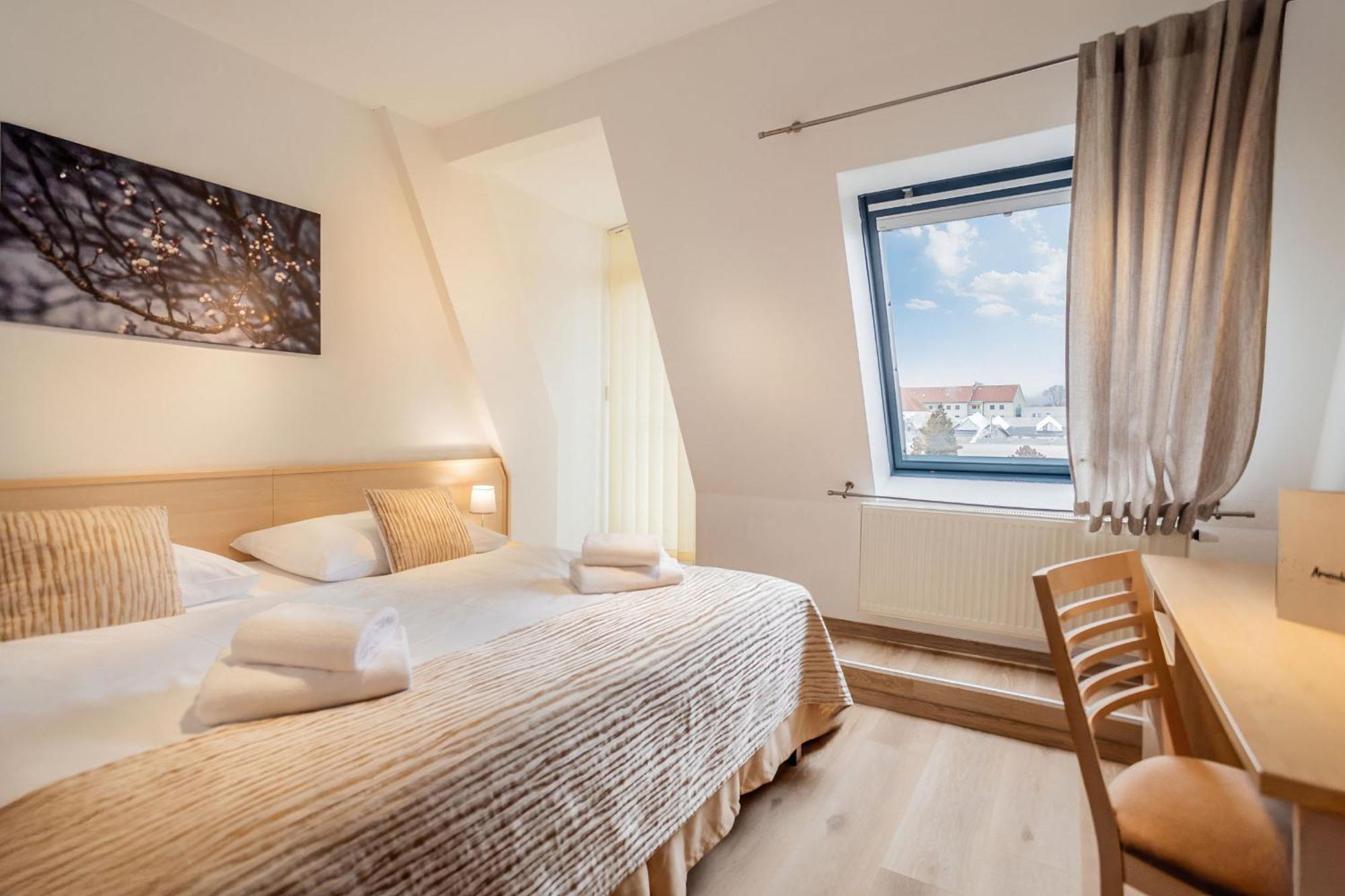 Wine Wellness Hotel Amande Hustopeče Eksteriør billede